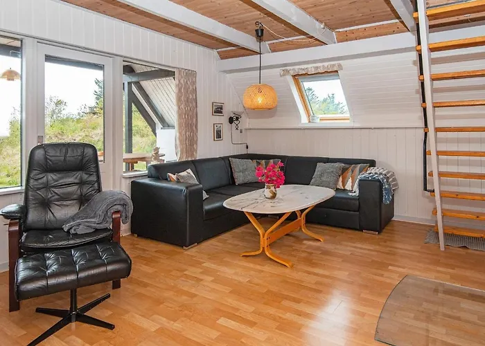 6 Person In Skjern-by Traum *